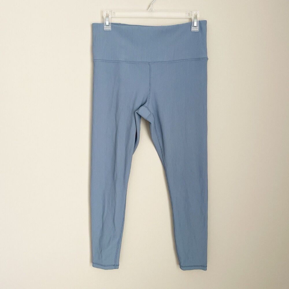 Athleta Size L Light Blue Rib Elation Legging 25” Inseam
